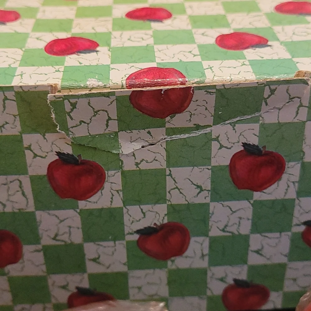 New in box! Decorative collection set of 2 Apple Candles